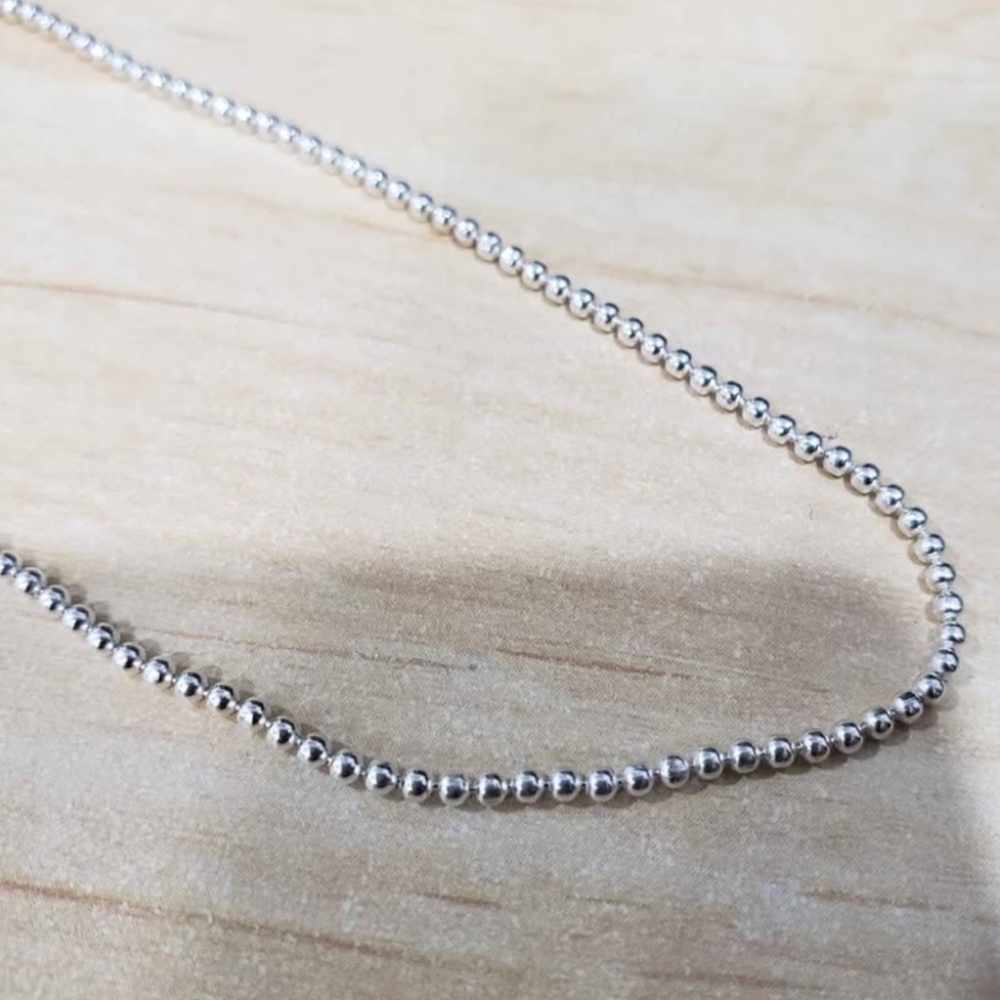 Elegant Silver Beaded Anklets